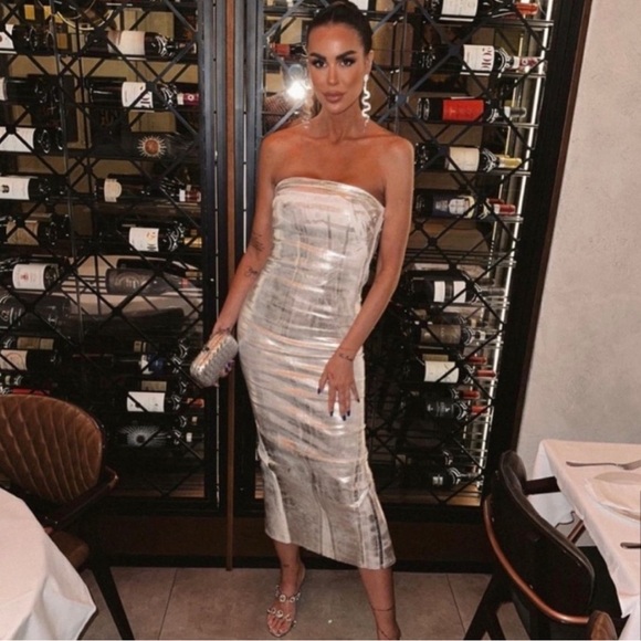 🌟NWT🌟Zara Fitted Metallic Dress - Picture 9 of 12